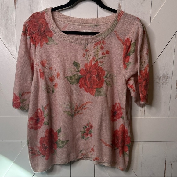 Anthropologie Sweaters - Anthropologie Pink Floral Rose Crew Neck Short Sleeve Sweater